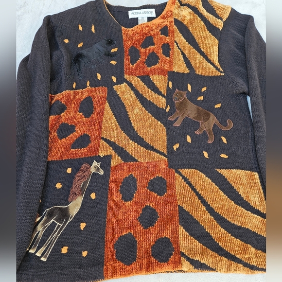 Victoria Harbour Sweaters - Vtg Victoria Harbour Animal Patchwork Sweater in Black and Burnt Orange Wmns L